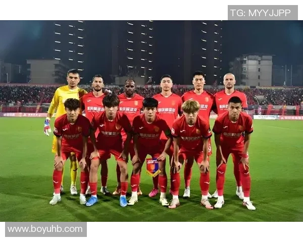 重庆足球队进攻表现分析与防守漏洞探讨